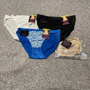Maidenform One Fabulous Fit String Bikini Panties (M/6) Never worn or tried on